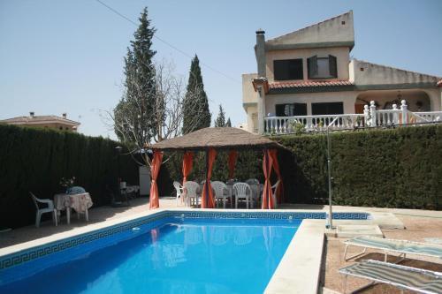 Planta Baja Independiente en chalet duplex (España Híjar ...
