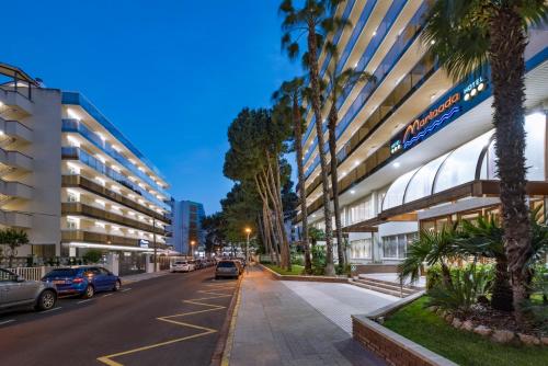 Gallery image of Aparthotel Marinada in Salou