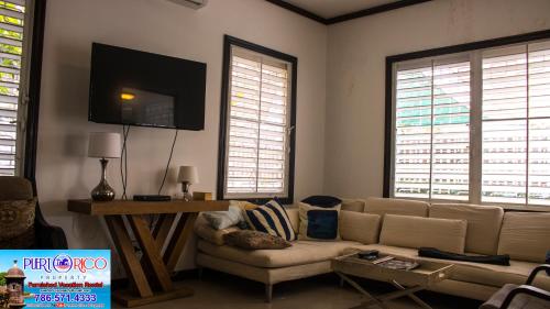 Afbeelding uit fotogalerij van Emmanuelli Sur 3 Bedroom Home in San Juan