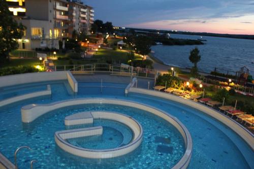 Swimmingpoolen hos eller tæt på Agave Apartman