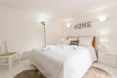 Gallery image of Fisherman's Beach Home 2BR 2BA AC Wi-Fi in Albufeira