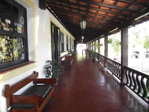 Balkoni atau teres di Hotel Miguel Pereira