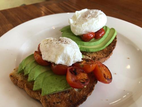 Еда / где поесть недалеко от мотеля