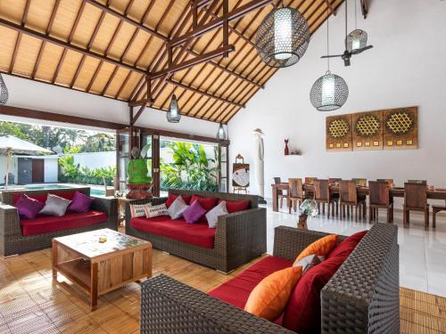 Villa Candi Kecil Empat – Photos 3