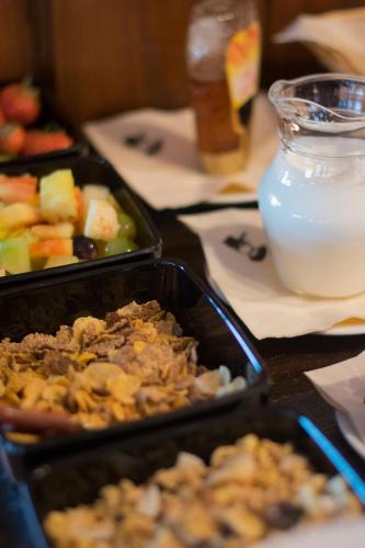 Comida en o cerca de este hotel