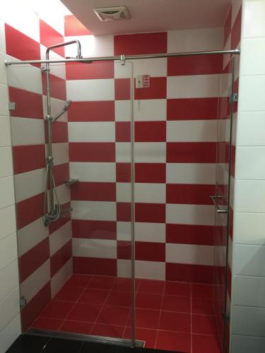 Ένα μπάνιο στο Yuan Chyau Motel