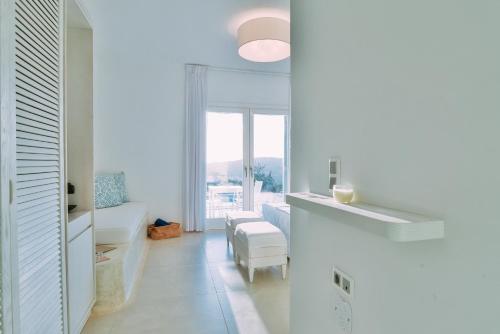 Fotografia z galérie ubytovania Schinoza Luxury Suites v destinácii Schoinousa