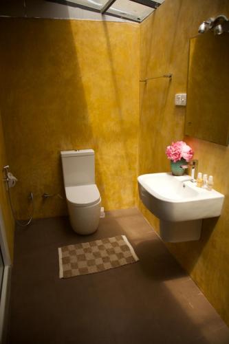 Un baño de Glamour Mirissa