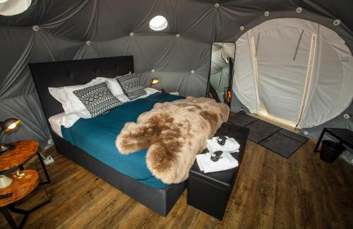 Postel nebo postele na pokoji v ubytování Reykjavik Domes