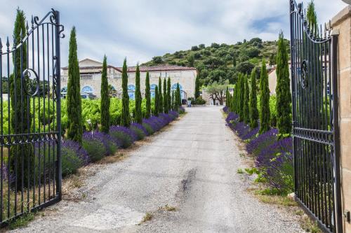 Bilde i galleriet til Château de valloubière-Gite i Saint-Jean-de-Fos