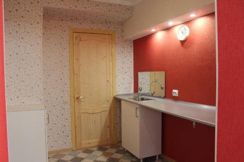 Gallery image of Guest House Komsomolskiy in Anapa