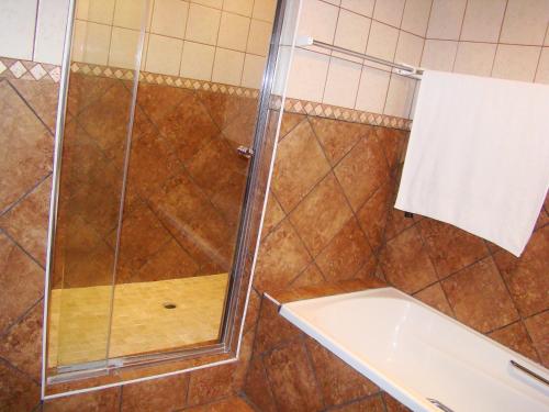 Ένα μπάνιο στο Oppi Rotse Guesthouse