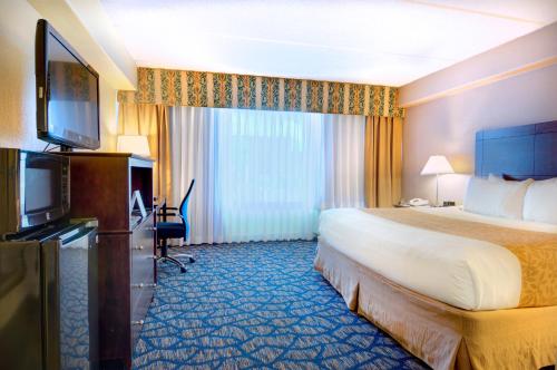 The Barrymore Hotel Tampa Riverwalk Image