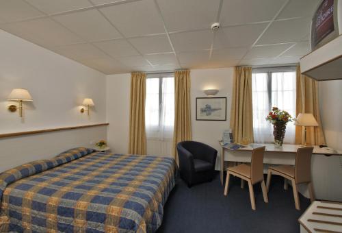 Afbeelding uit fotogalerij van Hotel De La Mer in La Tranche-sur-Mer