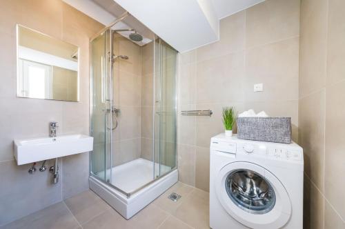 Koupelna v ubytování Kostela Luxury Suite by Belmont Realty