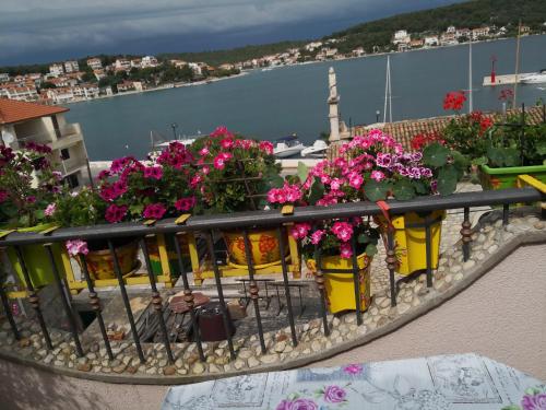 Gallery image of Kuca Tonci & Semsa in Tisno