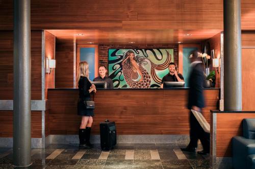 Harborside Inn Image