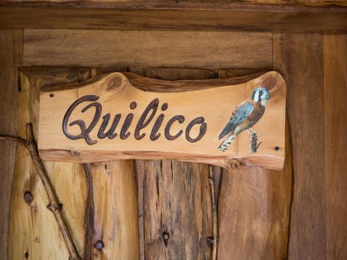 Un certificado, premio, letrero u otro documento en Zaysant Ecolodge