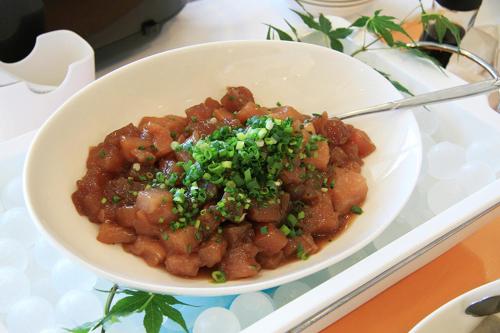 ホテルの敷地内または近くでの食事または食べ物