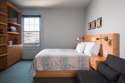 Gallery image of Charlesmark Hotel in Boston