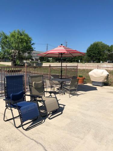 Galería fotográfica de Windcrest Inn and Suites en Fredericksburg