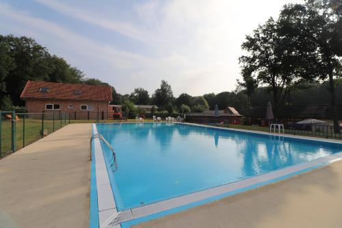 Πισίνα στο ή κοντά στο Stefjes Holiday Home