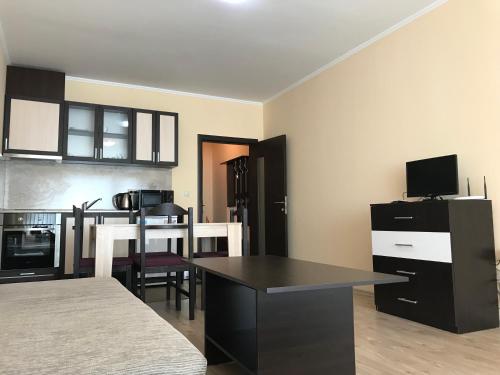 Gallery image of Golden Sun in Pomorie