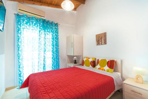 Кровать или кровати в номере Salora Studio-Apartments