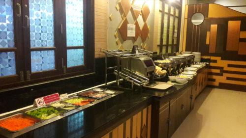 Φαγητό σε αυτό το ξενοδοχείο ή κάπου εκεί κοντά