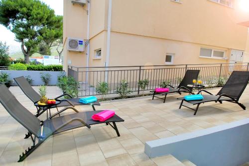 Bacan Family Apartments
