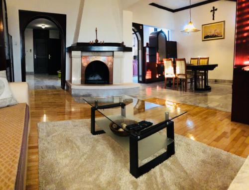 Sea View Family Apartment