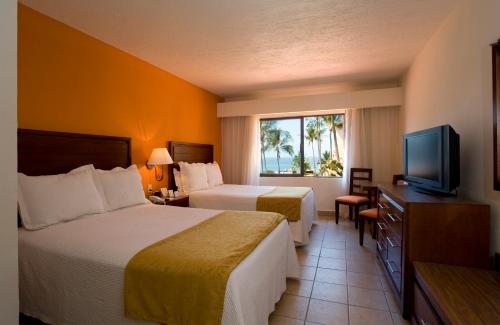 Gallery image of Canto del Sol Puerto Vallarta All Inclusive in Puerto Vallarta