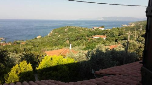 Gallery image of Deep Blue Villa at potistika in Potistika