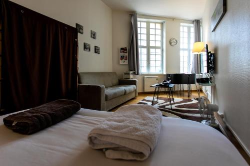 Gallery image of Noella's Suite in Lille