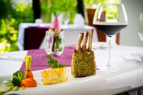 Essen im Hotel oder in der Nähe