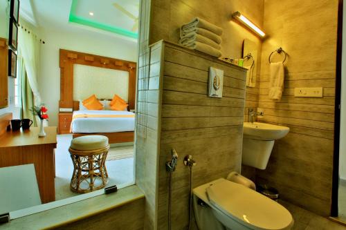 Un baño de Monsoon Grande