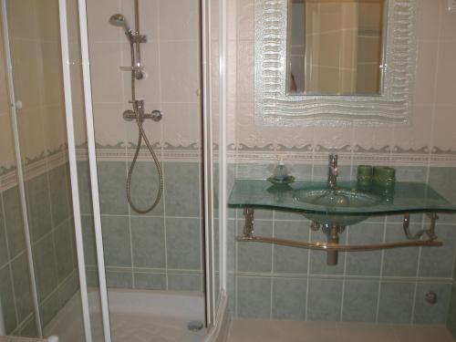 Ванная комната в Semi-Detached Villa