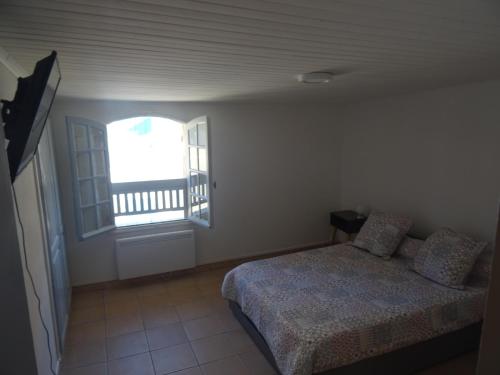 Photo de la galerie de l'établissement Aux pieds des arènes, à Arles