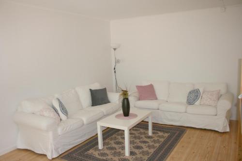 Afbeelding uit fotogalerij van Borggården Apartment in Hultsfred