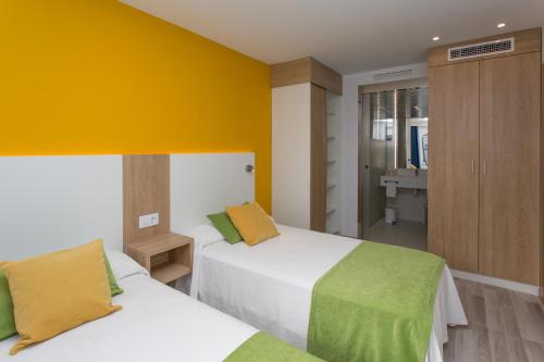 Gallery image of Aparthotel Acuasol in Peniscola