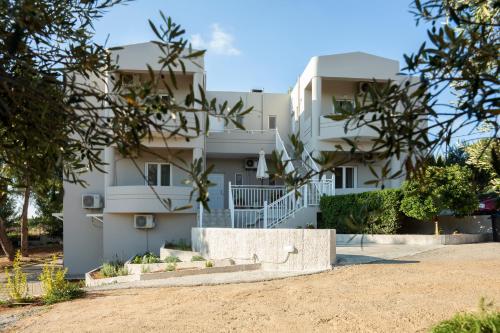 Nikis Dream Comfy Apartments
