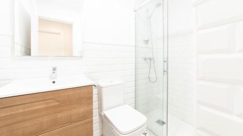 A bathroom at Central Luxury- SSHousing
