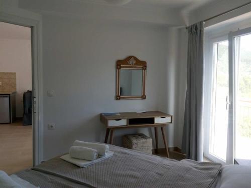 Gallery image of Athineon in Nydri