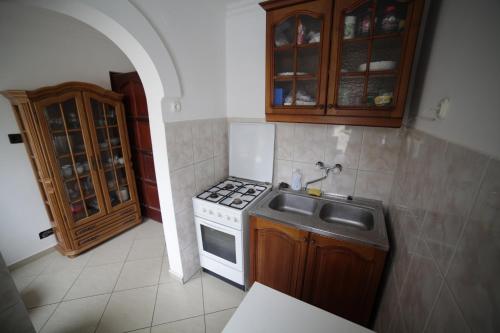 Kuchyň nebo kuchyňský kout v ubytování Eged Vendégház