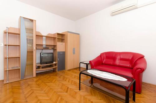 Apartment Tome G