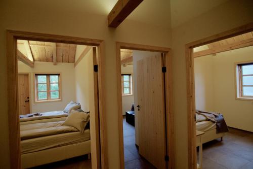 Ένα ή περισσότερα κρεβάτια σε δωμάτιο στο Íslandsbærinn /Old Farm