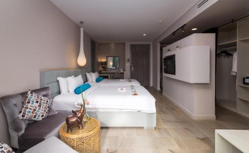 Η κουζίνα ή μικρή κουζίνα στο Damrei Angkor Hotel