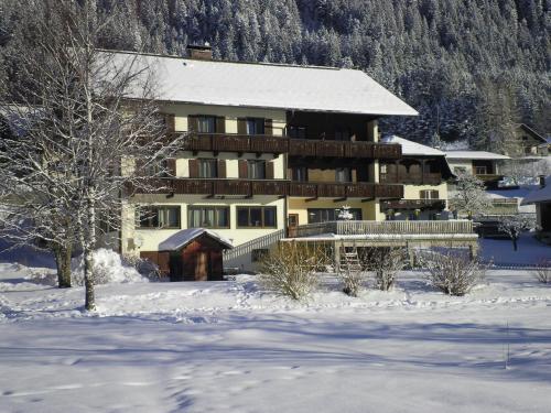 Gallery image of Hotel Lipeter & Bergheimat in Weissensee
