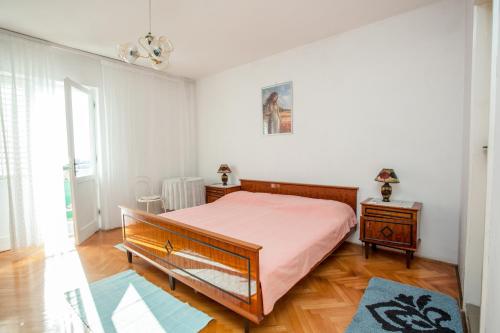 Posteľ alebo postele v izbe v ubytovaní The best location in Makarska,free P, option bikes
