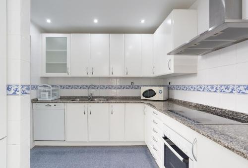 Luxury duplex- 7 minutes from the beach